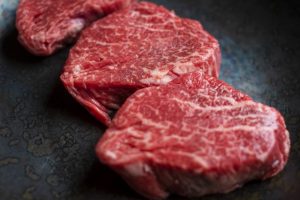 お肉